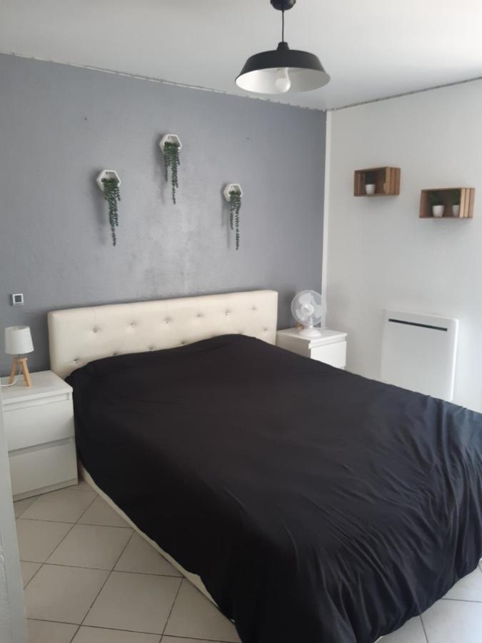 Appartement 3 Pieces Dans Maison Individuelle Entre Mer Et Montagnes Bouyon Buitenkant foto